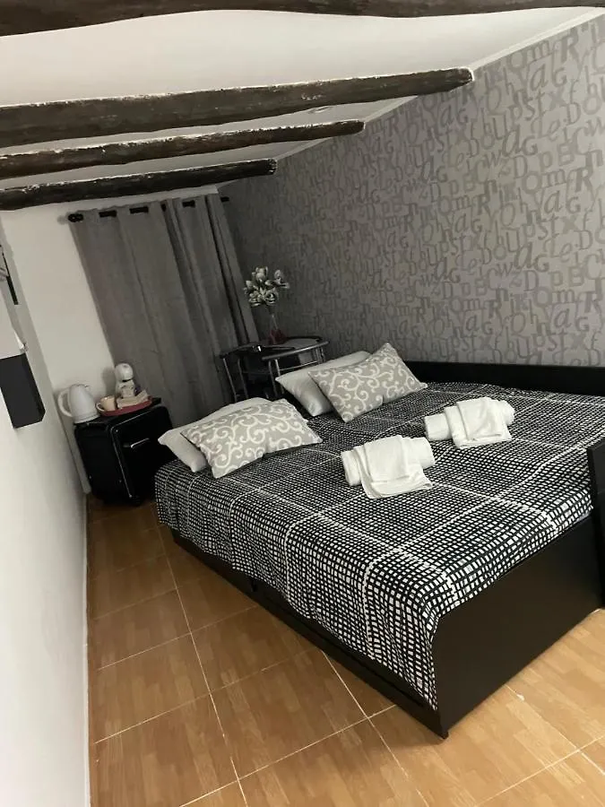 Casetta Don Vincenzo Naples Apartment